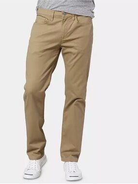 Men's Dockers Jean Cut Straight Fit Chinos in Khaki size 36x32. 2 pair